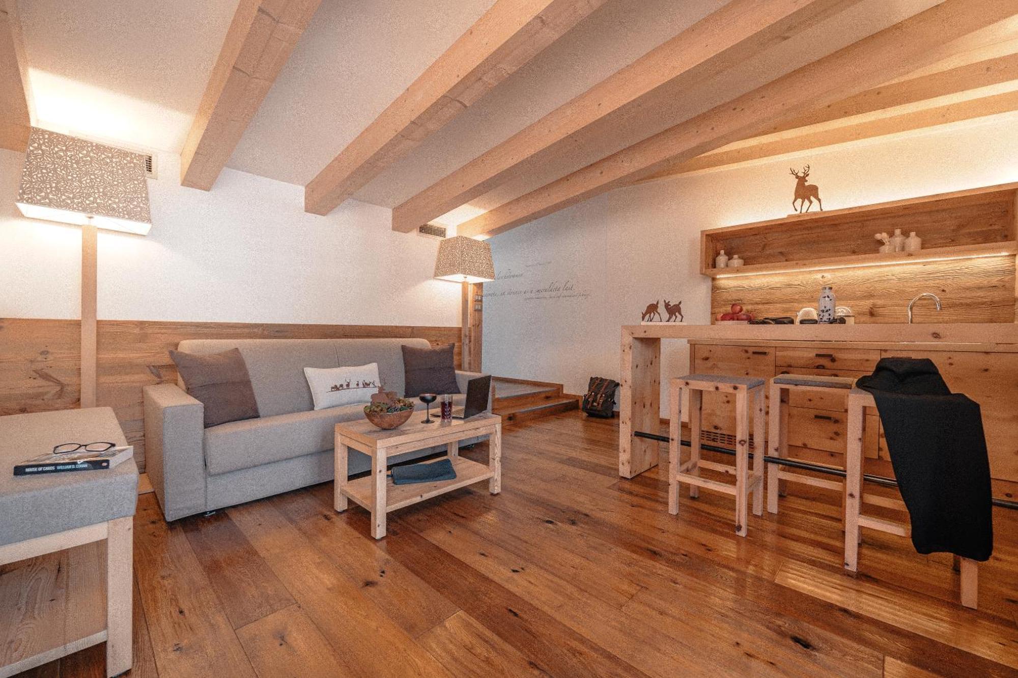 Large Suite